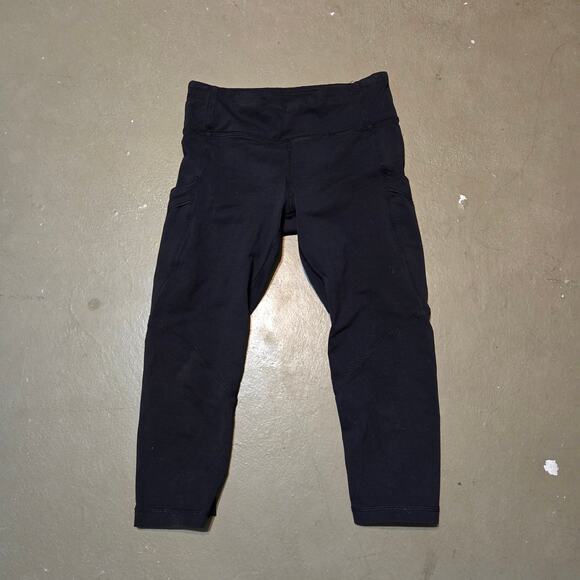 Lululemon Run Mod Moves Crop Mid Rise Leggings in Black Women's Size 2 - Picture 6 of 12